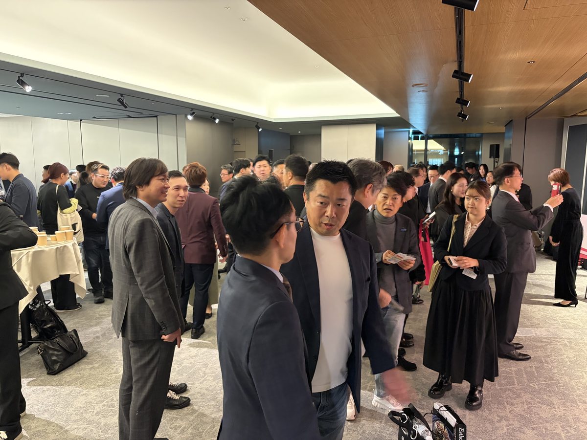2025年開催時の交流会場の様子。